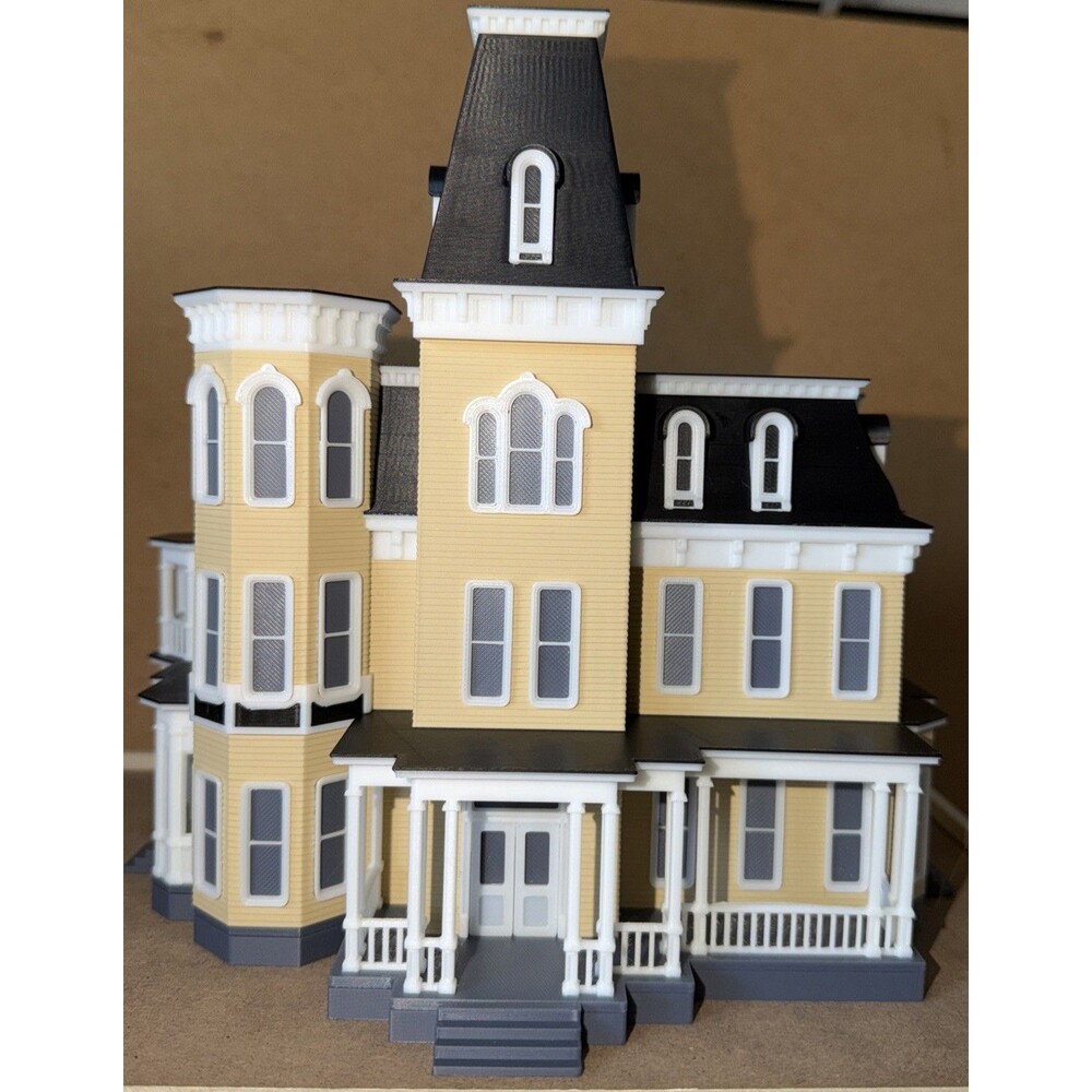 Colonial Style House HO Scale 1:87th Ready-Made Model Train Diorama USA Made
